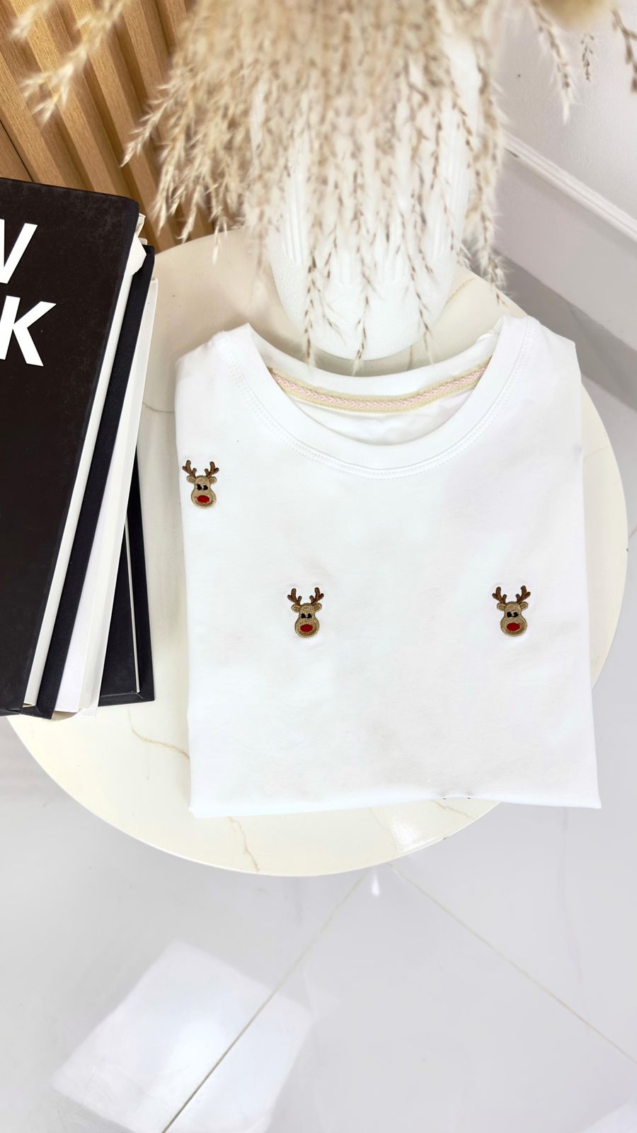 CAMISETA "CARAS RENOS"