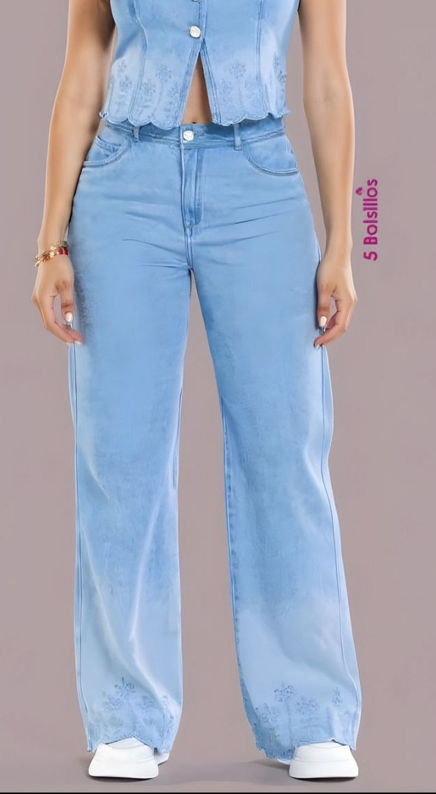 JEAN BOTA ANCHA FLORES BORDADAS