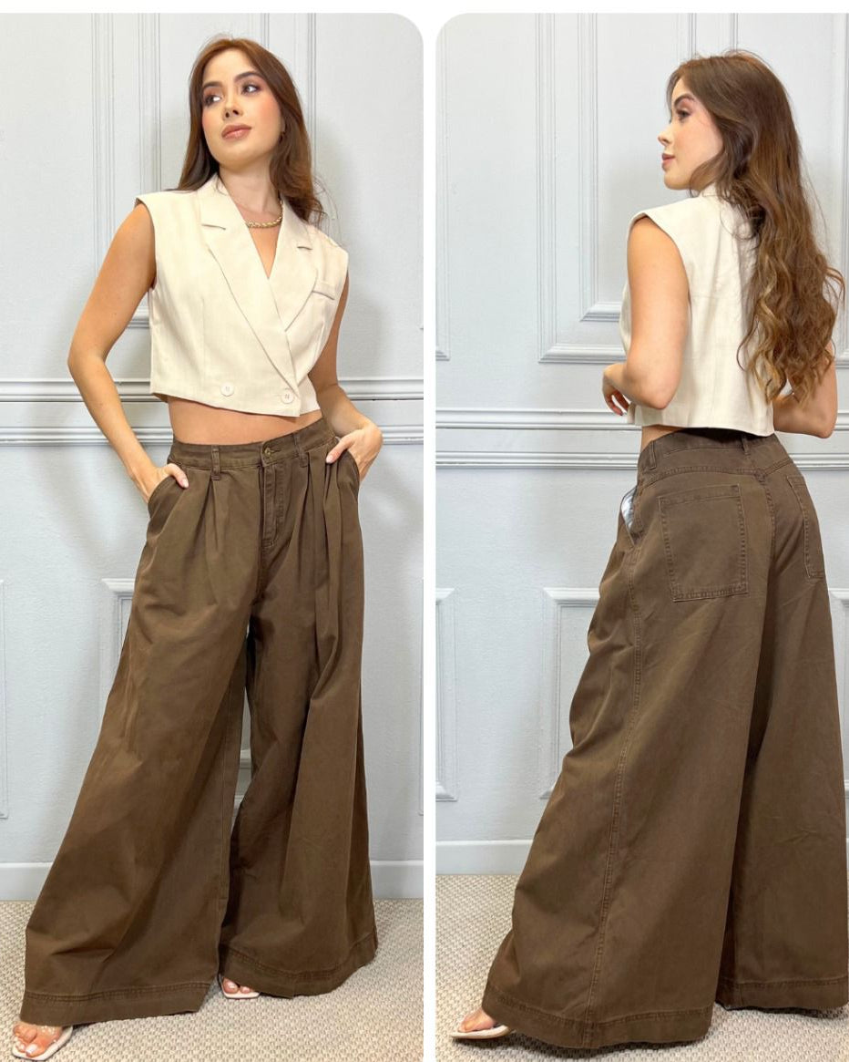 PANTALON BOTA ANCHA CAFE