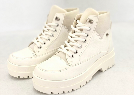 BOTAS BLANCAS