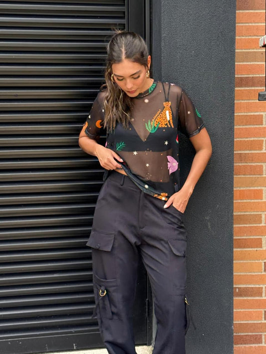 CAMISETA MALLA NEGRA