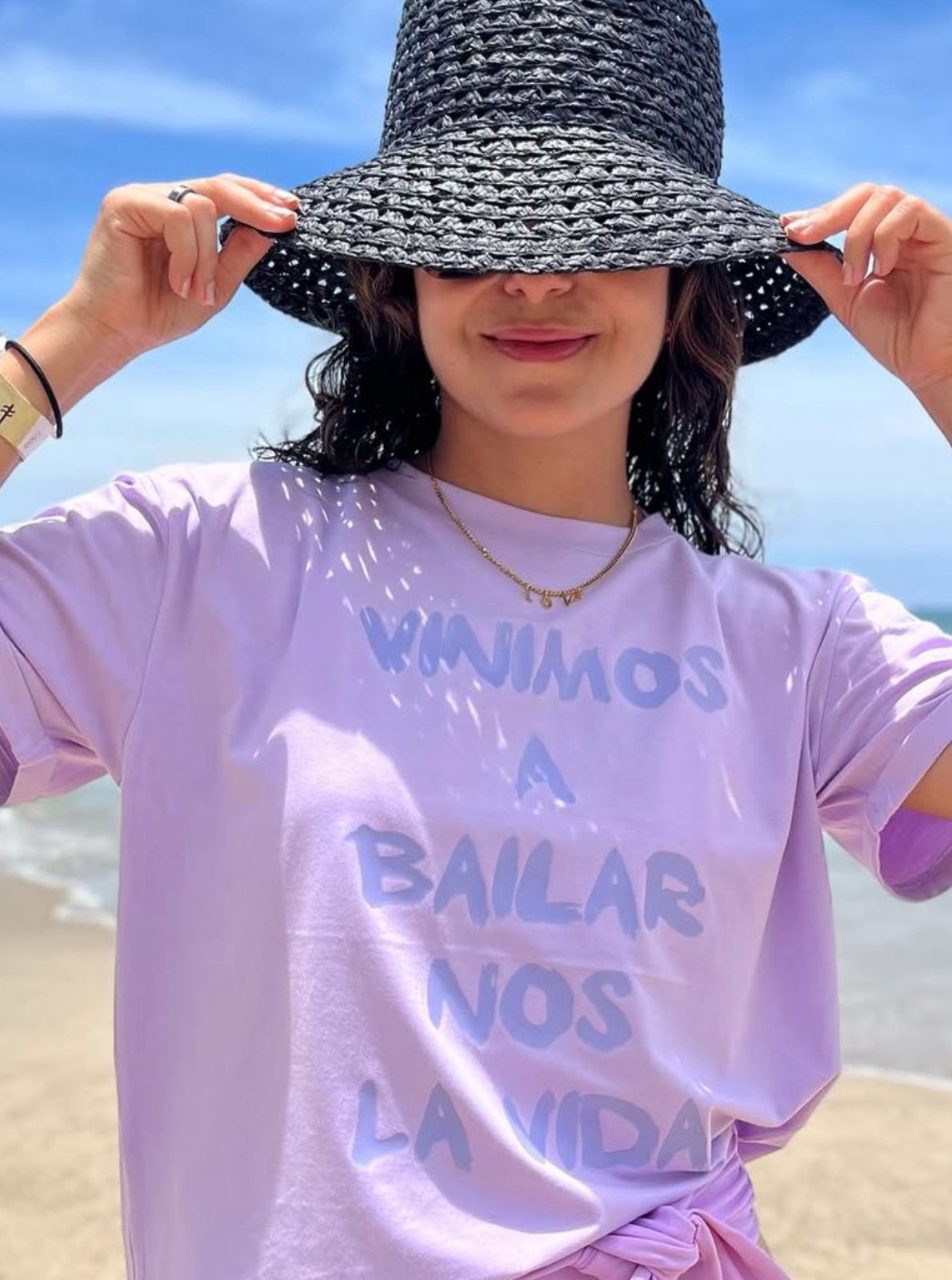 CAMISETA VAMOS A BAILAR LILA