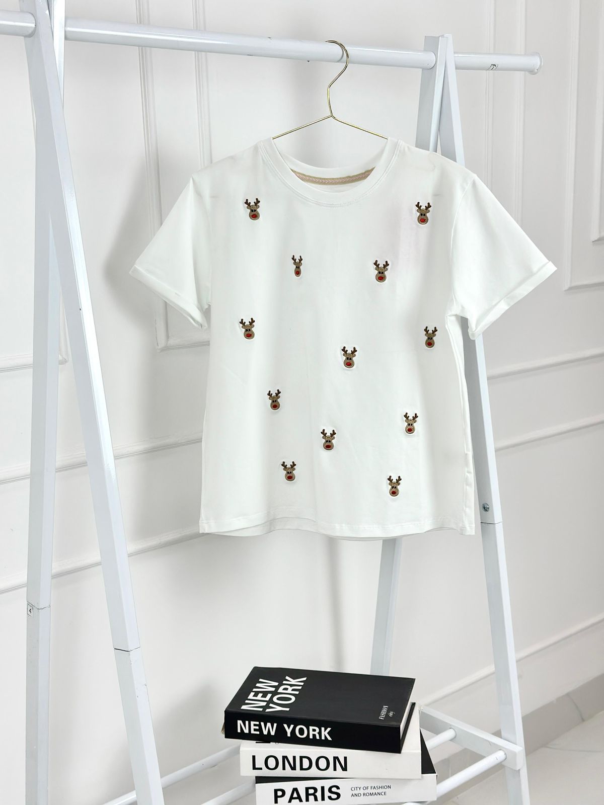 CAMISETA "CARAS RENOS"